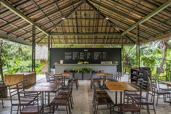 patom organic farm-cafe