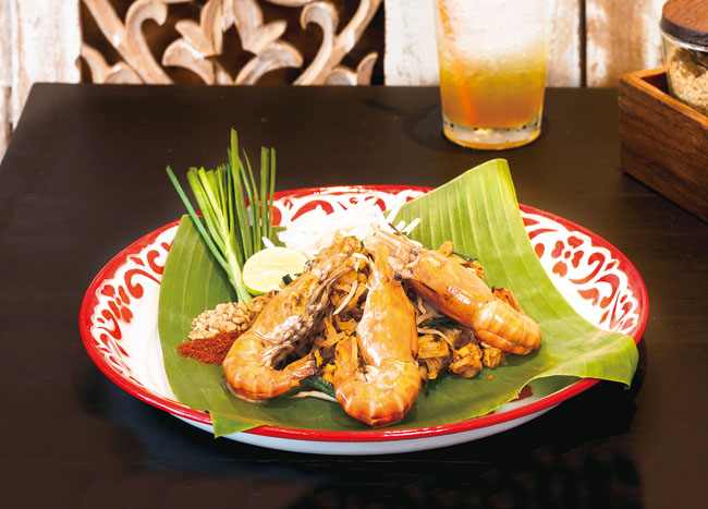 baan phadthai phad thai goong yang